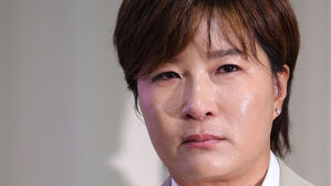 부친 고소 박세리, 기자회견 중 눈물&hellip;"관계 회복 확답 어려워"