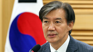 조국 "한동훈 헌법 해석 엉터리&hellip;오히려 이재명 도와"