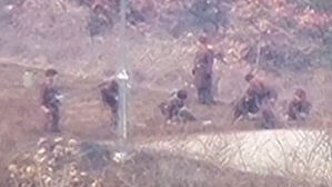북한군 어제 또 DMZ 작업 중 군사분계선 침범&hellip;경고사격에 북상