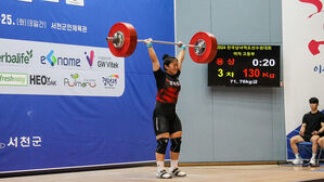 전희수, 역도 여자 76㎏급 '한국 학생 신기록'