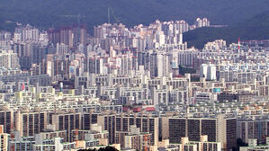 서울-지방 아파트 가격 차이, 4년째 9억 원대
