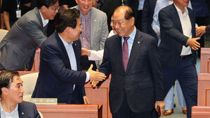 황우여, TK 찾아 홍준표 &middot; 이철우 면담&hellip;6&middot;25 행사도 참석