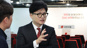 한동훈 "언제든 핵무장 할 수 있는 잠재 역량까지 나아가야"