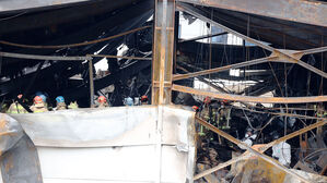 화성 공장화재 발화 원인은?&hellip;경찰&middot;소방 등 합동 감식 시작