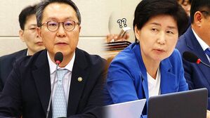[영상] "의새 발언, 정말 실수 맞나요 차관님?" 묻자&hellip;박민수 차관 "근데 그 표현은 의료계 인사도"
