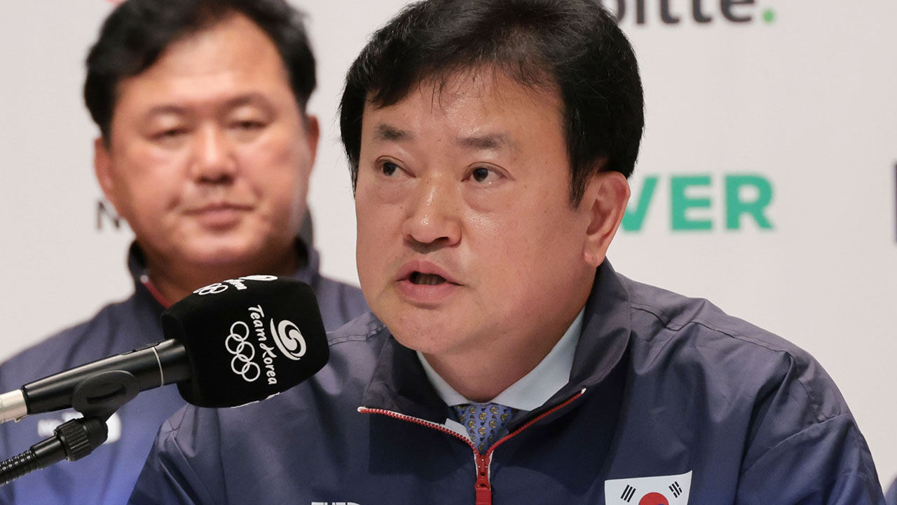 인사말 하는 정강선 파리올림픽 선수단장