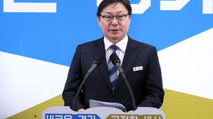 민주당 "이화영 증언 회유 구체적" VS 검 "도돌이표 의혹 중단"