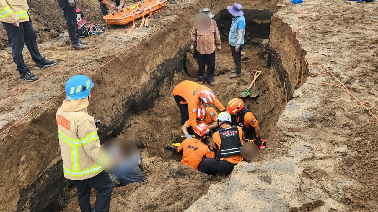 2일 제주시 구좌읍 토사 무너짐 사고 현장 