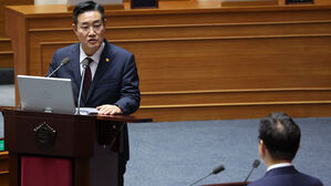 신원식 "9&middot;19 군사합의 일방적으로 북한에 유리"