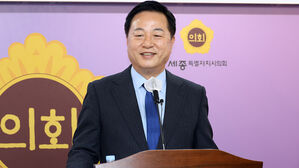 김두관 "민주, '이재명 리더십' 아닌 '반사이익'으로 총선 압승"