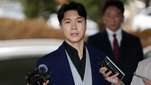 검찰, '허위사실 유포 혐의' 박수홍 형수에 징역 10개월 구형
