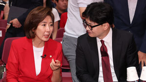 나경원 "한동훈 입이 시한폭탄&hellip;대통령 끌어들이는 물귀신 작전"