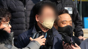 이재명 습격범 항소장 제출&hellip;"징역 15년, 형량 무겁다"