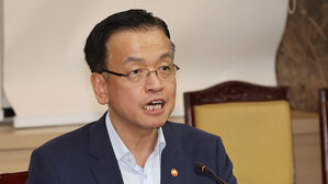 최상목 "미국 정권 상관없이 한미 경제협력 유지"