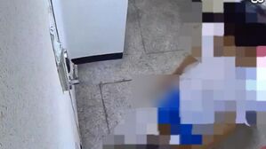"층간소음 갈등 때문에"&hellip;둔기로 윗집 현관문 내려친 30대 체포