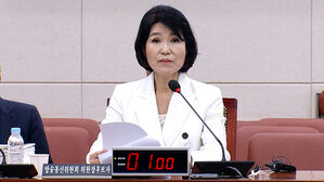 이진숙 방통위원장 후보 청문회&hellip;야 "사퇴해야"