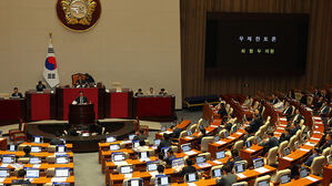 야당 '방송4법' 중 방통위법 본회의 상정&hellip;여당, 필리버스터 돌입