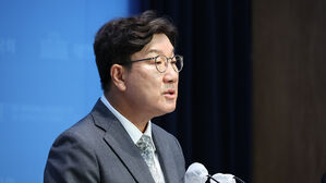 권성동 "김규현 접촉한 야당 의원은 장경태&hellip;사기 탄핵 게이트"