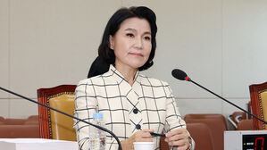 윤 대통령, 이진숙 인사청문보고서 오늘까지 송부 요청