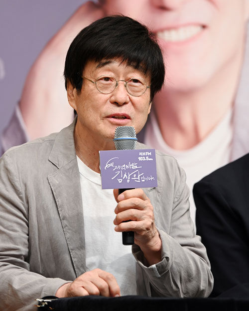 '6시 저녁바람 김창완입니다' 기자간담회 참석한 김창완 (사진=SBS 제공, 연합뉴스)