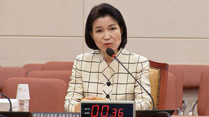 윤 대통령, 이진숙 청문보고서 오늘까지 송부 요청&hellip;이르면 내일 임명