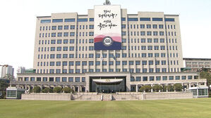 대통령실 "의료계 요구 직접 반영할 '의료인력 수급 추계기구' 신설"