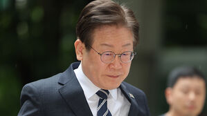 경찰, 이재명 '코나아이 특혜 의혹' 재차 불송치 결정