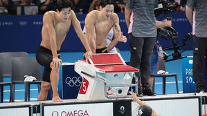 [올림픽] 김우민 "자유형 400ｍ도 1레인서 3위&hellip;계영 800ｍ 1레인은 운명"