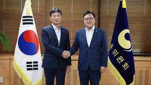 김병환 &middot; 이복현 첫 회동 "티메프 피해 구제 신속 추진"