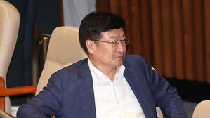 '친윤' 정점식, 국민의힘 정책위의장 사의&hellip;"당 분열 막기 위해"