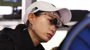 사격 김예지, 회견 중 쓰러졌다 회복&hellip;피로 누적&middot;긴장 추정 [AI D리포트]