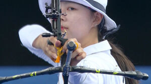 [올림픽] "정중앙입니다!"&hellip;임시현, 확실한 8강 진출 (양궁 여자 개인 16강)