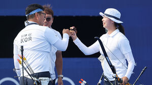 [영상] 양궁 혼성전 임시현&middot;김우진, 슛오프 끝에 8강 진출&hellip;복병 넘었다 [스프]