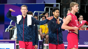 [올림픽] 39세 청각장애 미국 배구선수, 네 번째 올림픽서도 맹활약