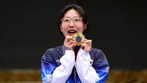 양지인 "태극기 올려서 정말 기뻐&hellip;부담 싹 씻겨 가더라"