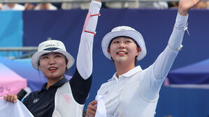 [올림픽] 한국 양궁의 힘&hellip;파리 앵발리드에 '4번째' 태극기 올라간 순간 (시상식)