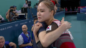 [올림픽] '아! 착지 실수'&hellip;여서정, 체조 도마 결선서 7위