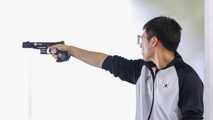 [올림픽] 조영재, 25ｍ 속사권총 결선행&hellip;한국 사격 최다 메달 도전