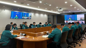 정부 "이스라엘에 한국 국민 550여명 체류&hellip; 철수 독려"