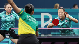 [영상] 더 이상 아픔 없다&hellip;신유빈, 언니들과 메달 다시 도전 [스프]