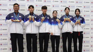 [올림픽] '양궁 전 종목 석권' 남녀 대표팀 금의환향