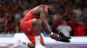 레슬링 로페스, 올림픽 최초 5연패&hellip;칼 루이스&middot;펠프스 넘었다