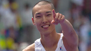 [올림픽] "LET'S GO FINAL!" 삭발투혼 우상혁&hellip;가벼운 결승 진출 (높이뛰기 남자 예선)