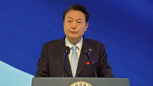 민주 "윤 대통령, 4월 영수회담 앞두고 '김경수 복권' 타진"