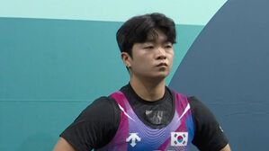 [올림픽] 부상 딛고 극적 출전&hellip;'첫 올림픽 7위' 박주효 이 악문 순간 (역도 남자 73kg)