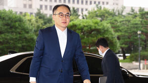 검찰총장&middot;탄핵 대상 검사 모두 청문회 불출석 입장