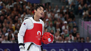 [올림픽] '태권도 중량급' 아쉽게 첫 도전 마친 서건우
