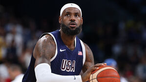 [올림픽] '낭만의 드림팀' 제임스의 작별 "4년 뒤 LA요? 나는 거기 없어"