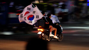 서울 '3&middot;1절 폭주족' 특별단속&hellip;동승자도 검거하고 차량 압수