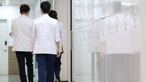 의학회·의대협회, 여야의정 협의 참여…의협은 불참 결정